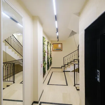 Bright & Spacious With Free Parking * Filibe