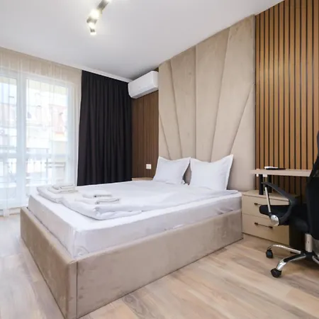 Bright & Spacious With Free Parking Apartament Płowdiw