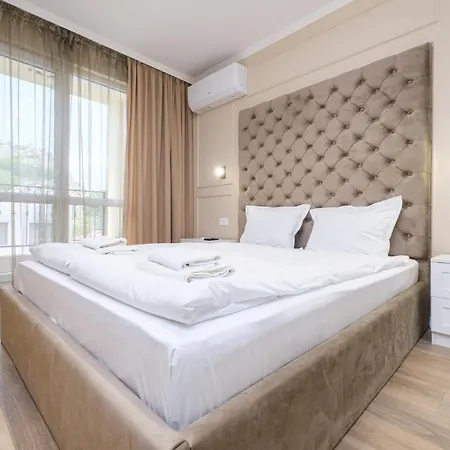 Bright & Spacious With Free Parking Apartament Płowdiw