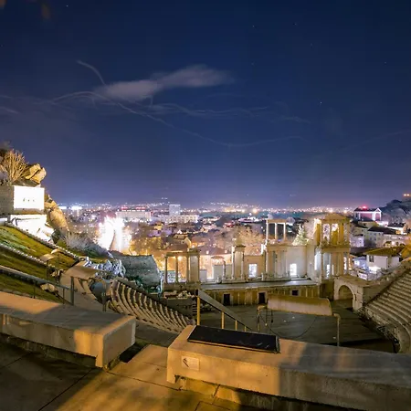 Bright & Spacious With Free Parking Plovdiv